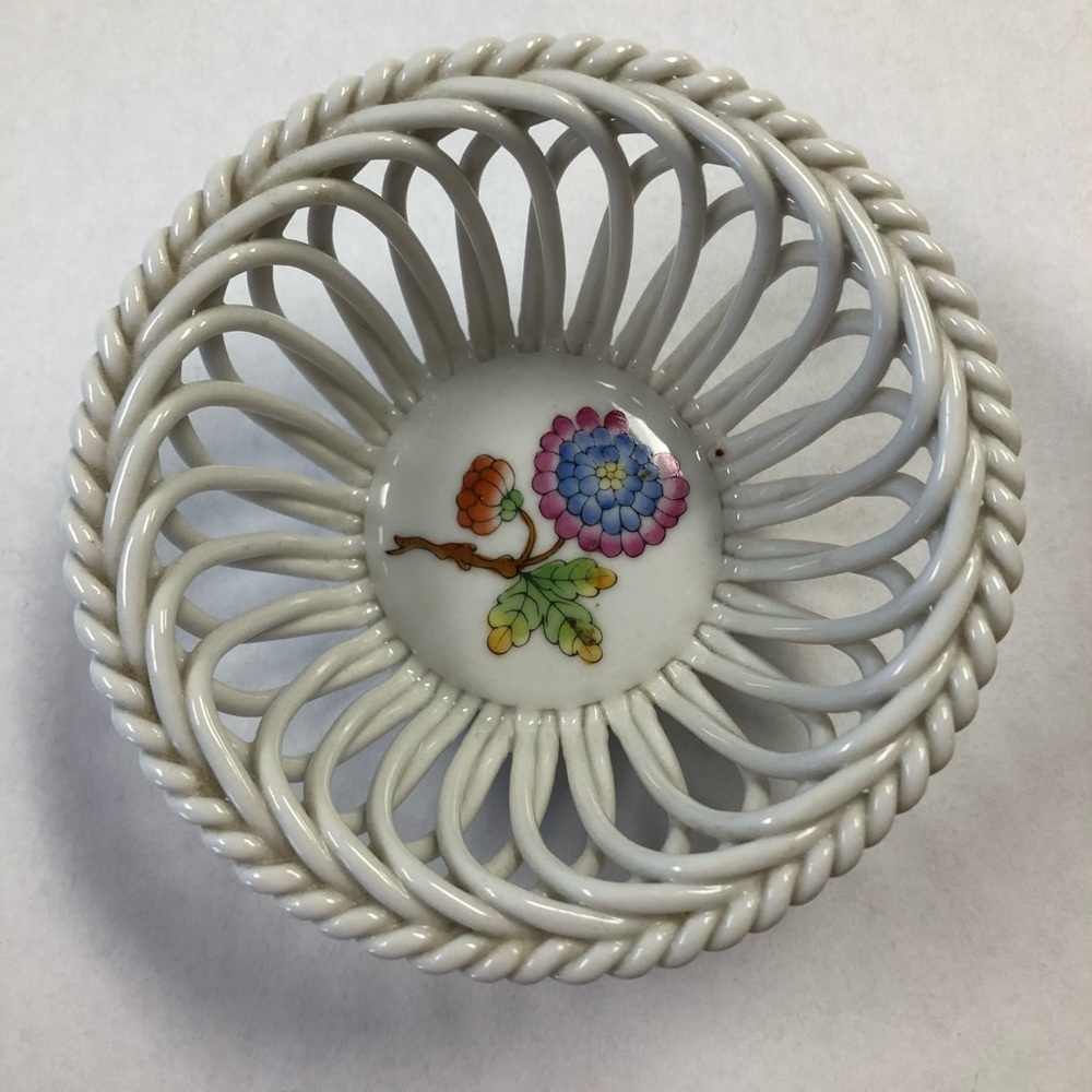 Herend Queen Victoria basket